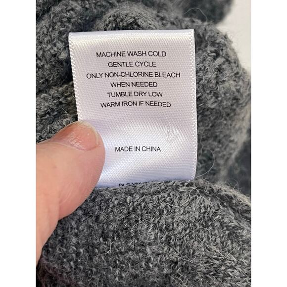 a loves a gray sweater sz M wool blend - Picture 9 of 10